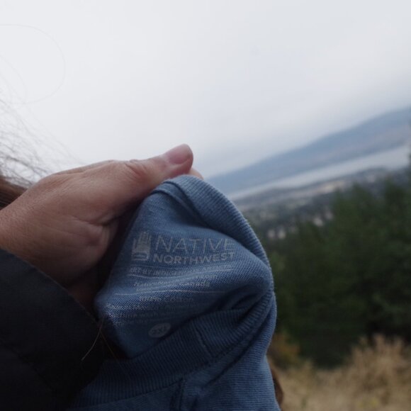 Big Over Sized T-Shirt Native Northwest - Picture 3 of 6